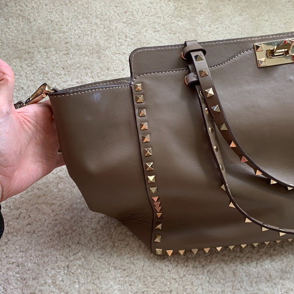 Valentino medium rock stud tote - Picture 3 of 6